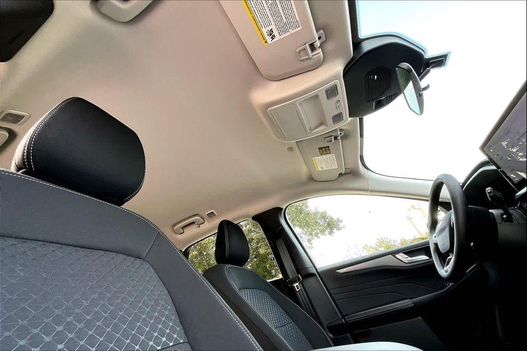used 2023 Ford Escape car, priced at $24,908