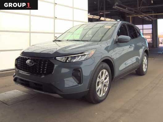 used 2023 Ford Escape car, priced at $24,971