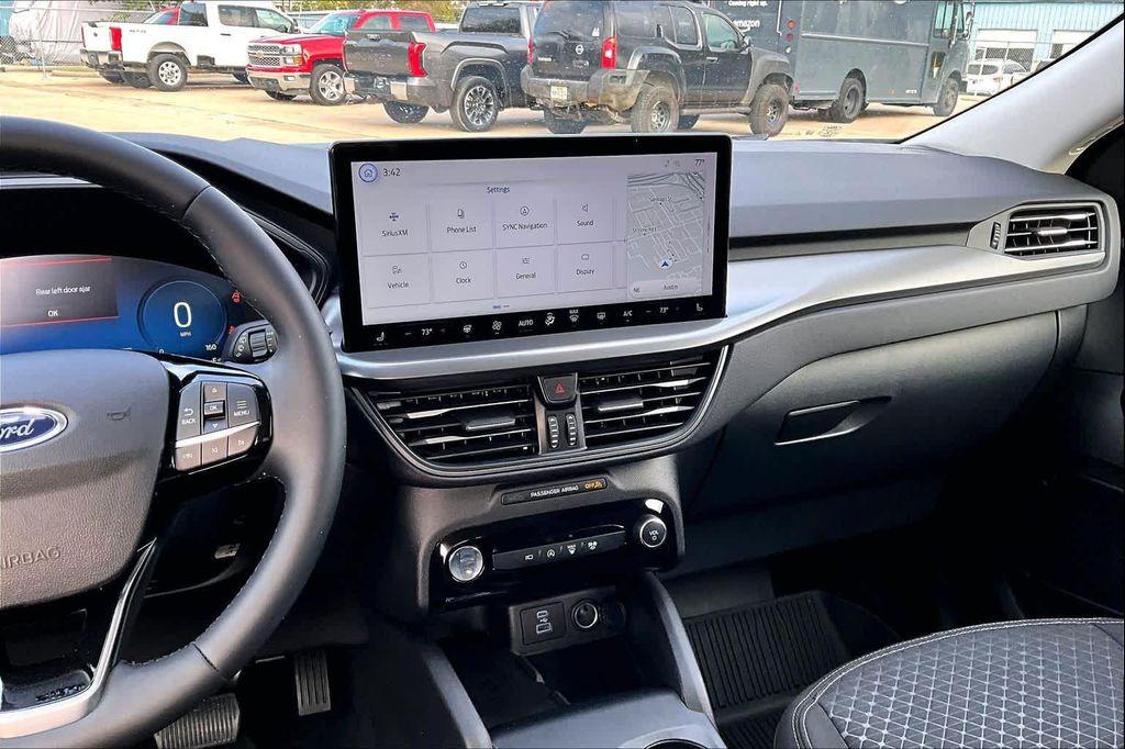 used 2023 Ford Escape car, priced at $24,908