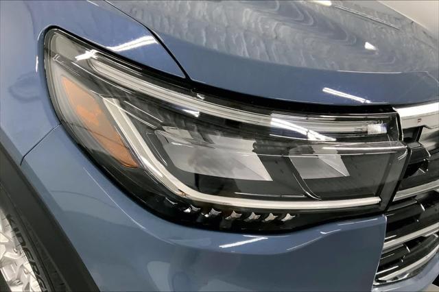 new 2025 Ford Explorer car, priced at $41,548