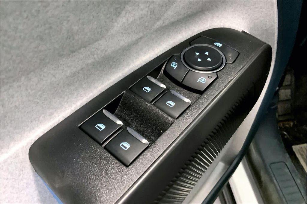 new 2025 Ford Maverick car, priced at $30,512