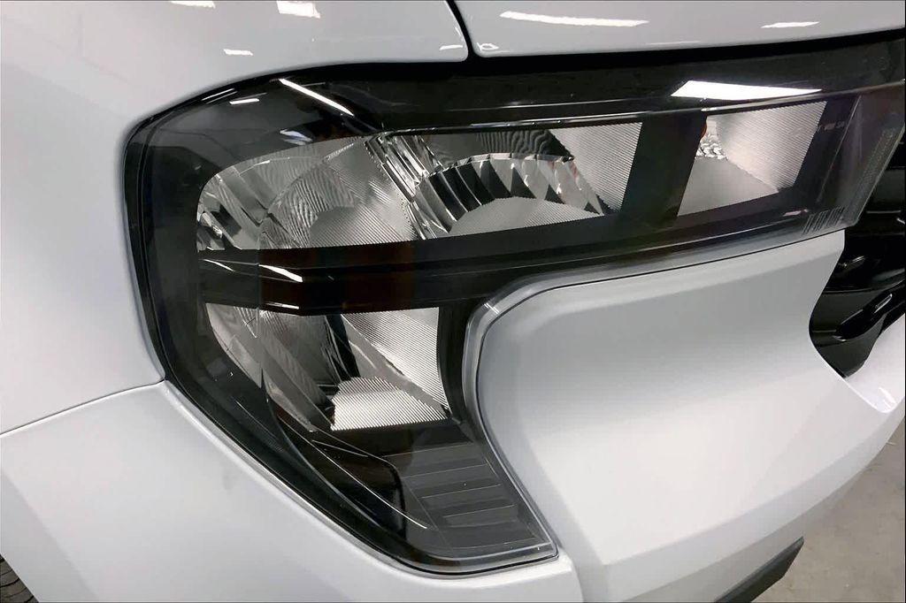 new 2025 Ford Maverick car, priced at $30,512