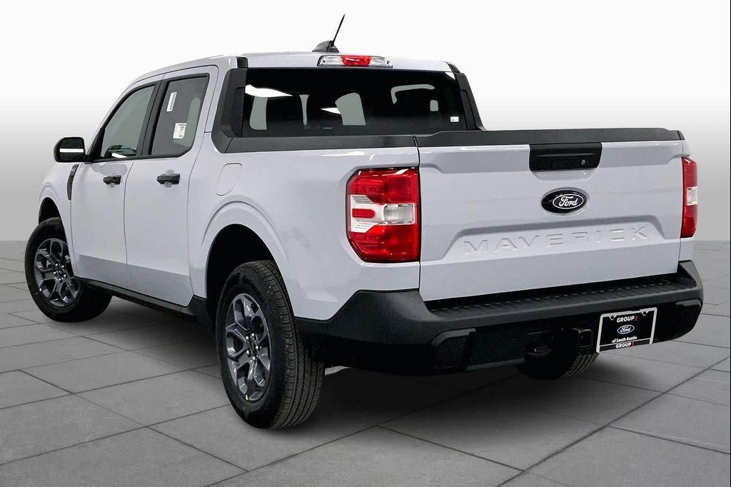 new 2025 Ford Maverick car, priced at $30,512
