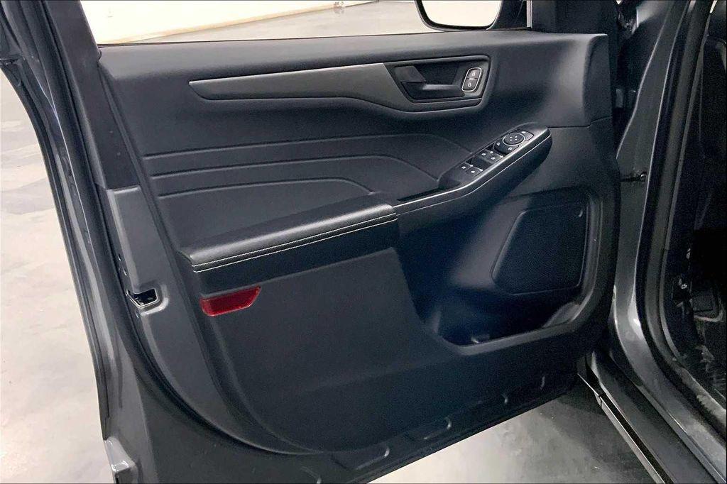 used 2023 Ford Escape car, priced at $23,971