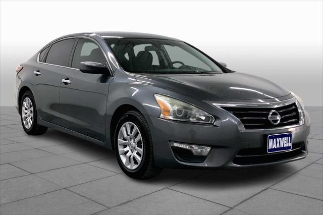 used 2015 Nissan Altima car, priced at $10,971