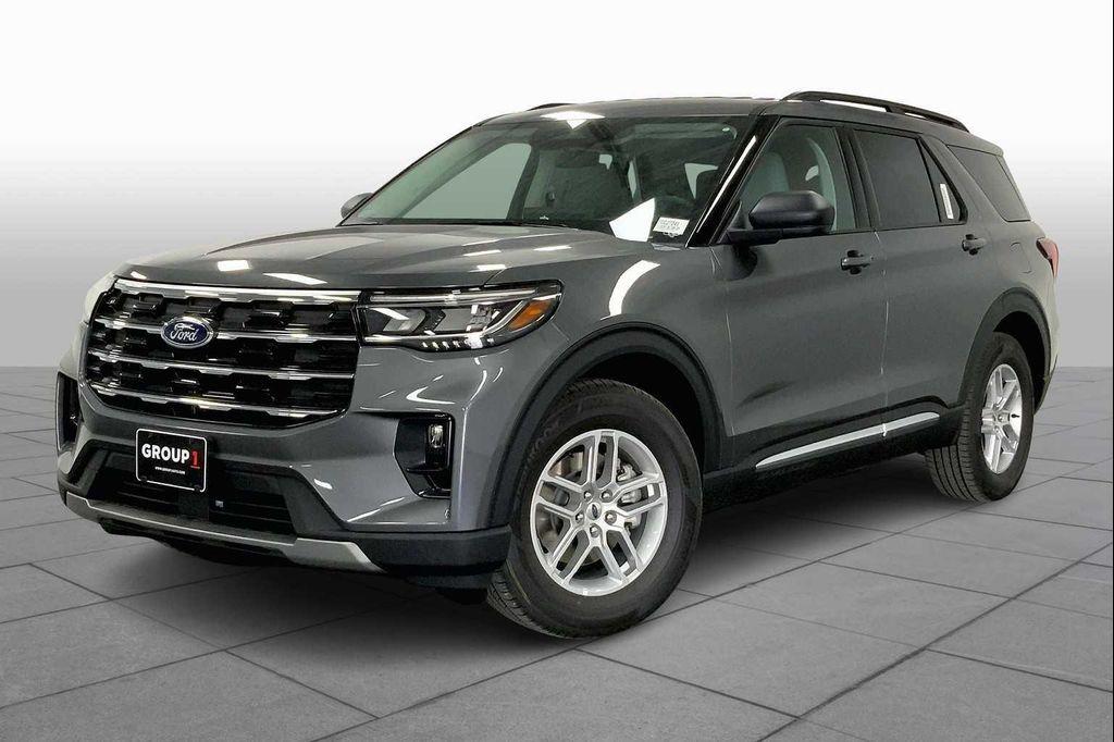 new 2025 Ford Explorer car, priced at $39,287