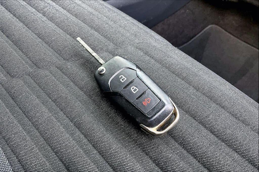 used 2021 Ford F-150 car, priced at $29,971