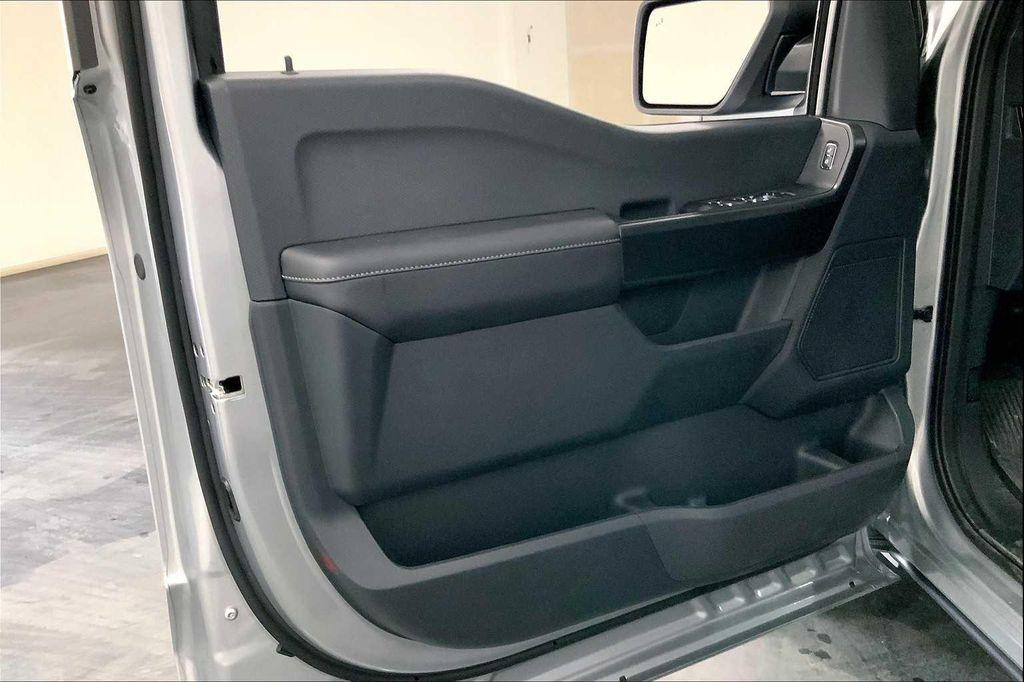 new 2025 Ford F-150 car, priced at $42,634