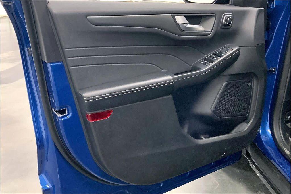 used 2023 Ford Escape car, priced at $24,671