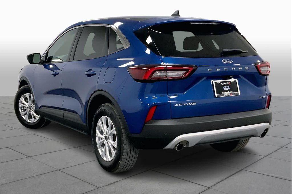 used 2023 Ford Escape car, priced at $24,671