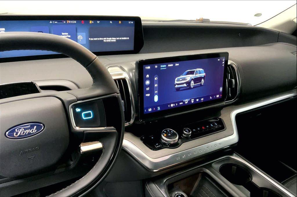 new 2025 Ford Expedition car, priced at $80,255