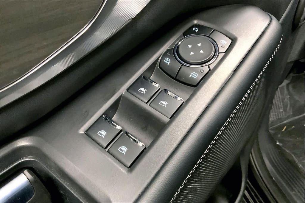 new 2025 Ford Expedition car, priced at $80,255