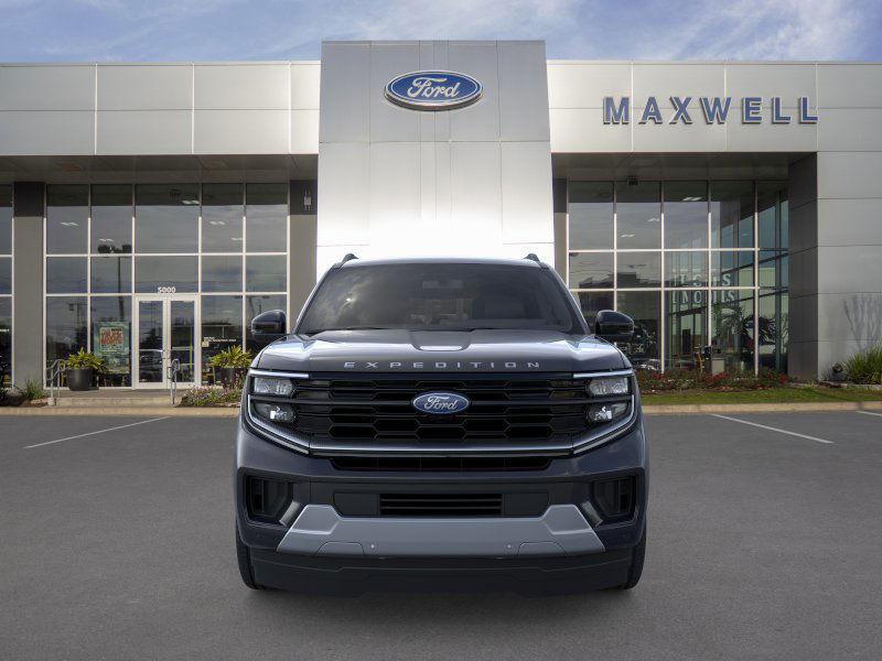 new 2025 Ford Expedition car, priced at $80,255