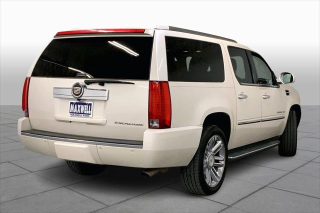 used 2013 Cadillac Escalade ESV car, priced at $19,971