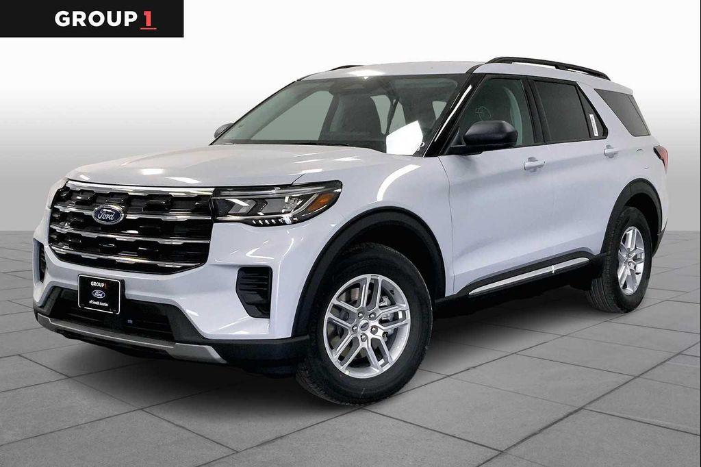 new 2025 Ford Explorer car, priced at $40,645