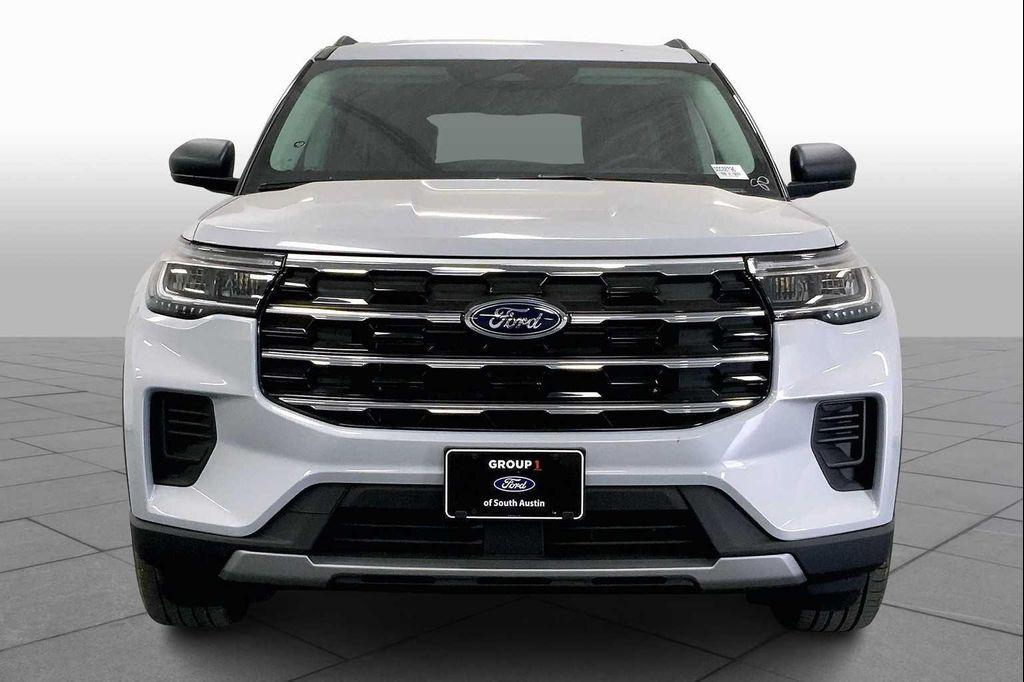 new 2025 Ford Explorer car, priced at $40,645