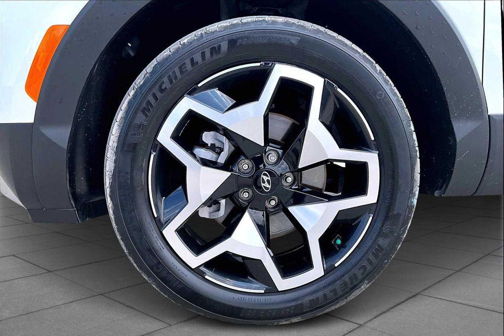 used 2024 Hyundai SANTA CRUZ car, priced at $32,582