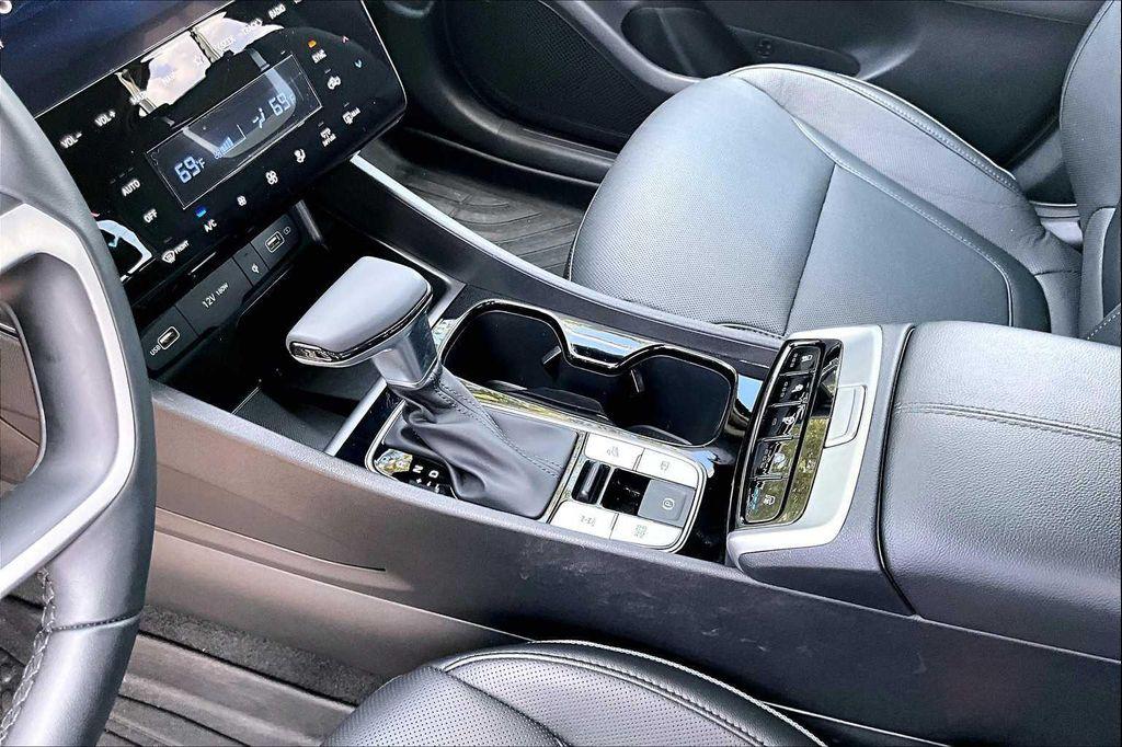 used 2024 Hyundai SANTA CRUZ car, priced at $32,582