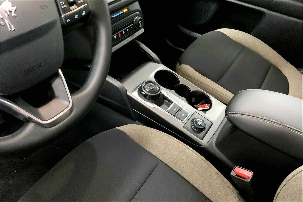 new 2025 Ford Bronco Sport car, priced at $29,352