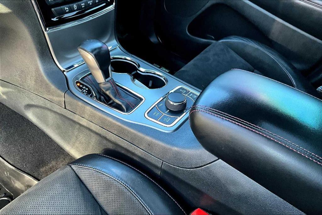 used 2020 Jeep Grand Cherokee car, priced at $25,900