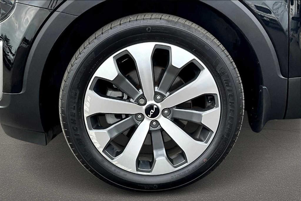 used 2022 Kia Telluride car, priced at $37,900