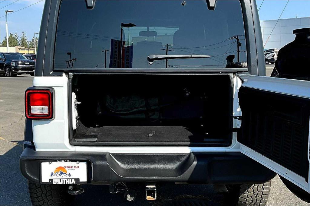 used 2018 Jeep Wrangler Unlimited car, priced at $22,900