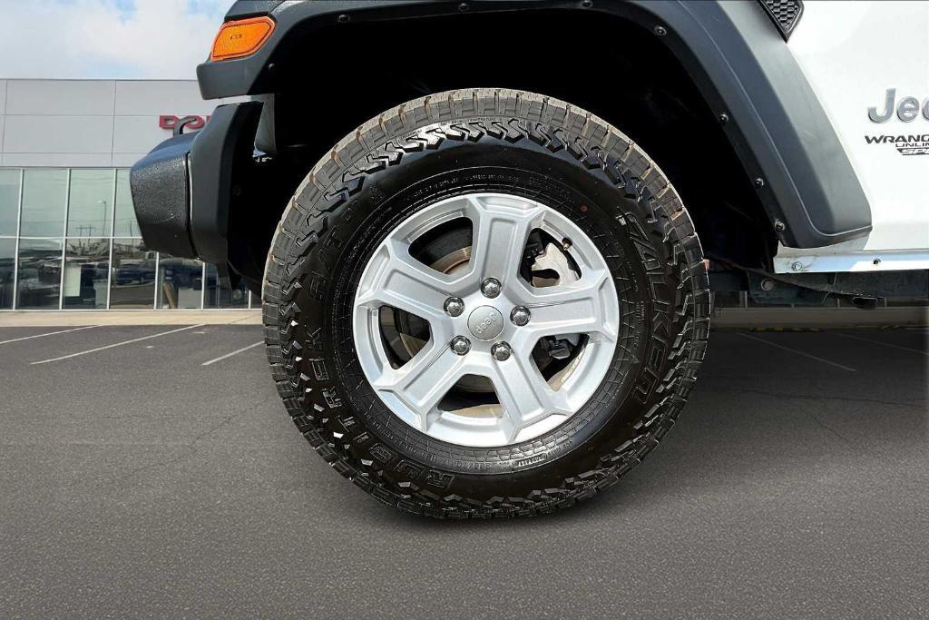 used 2018 Jeep Wrangler Unlimited car, priced at $22,900