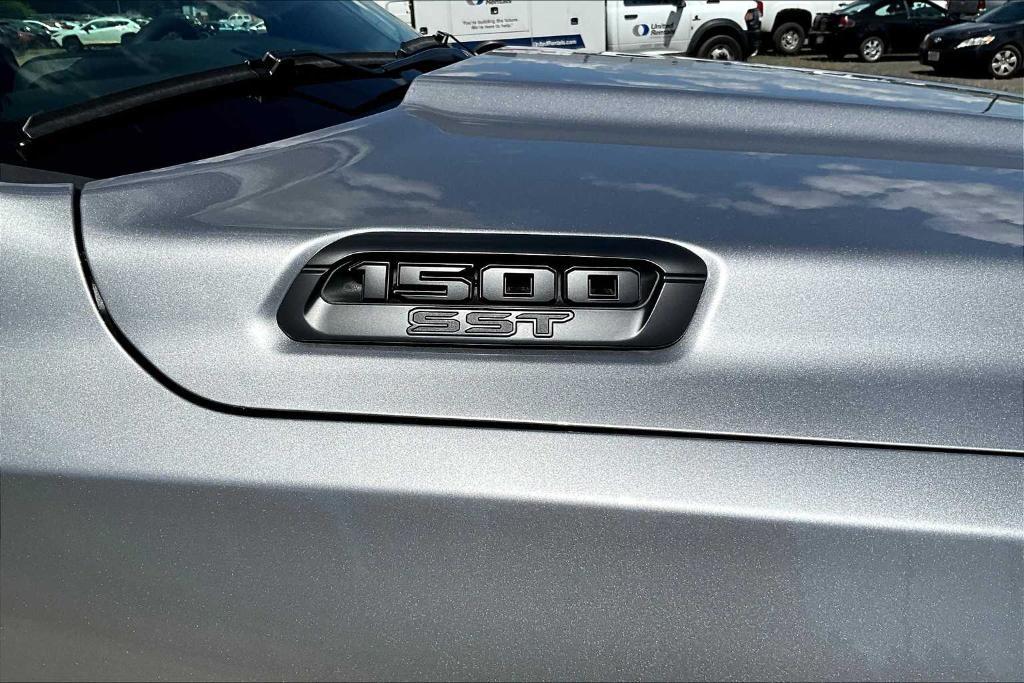 new 2025 Ram 1500 car, priced at $53,643