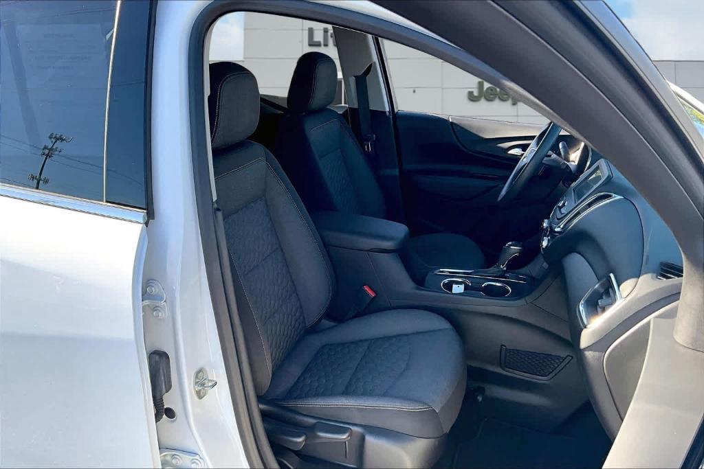 used 2018 Chevrolet Equinox car, priced at $21,900