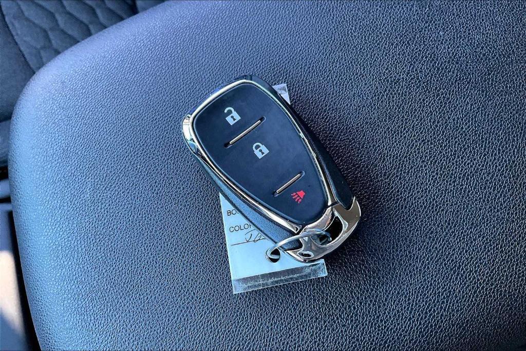 used 2018 Chevrolet Equinox car, priced at $21,900