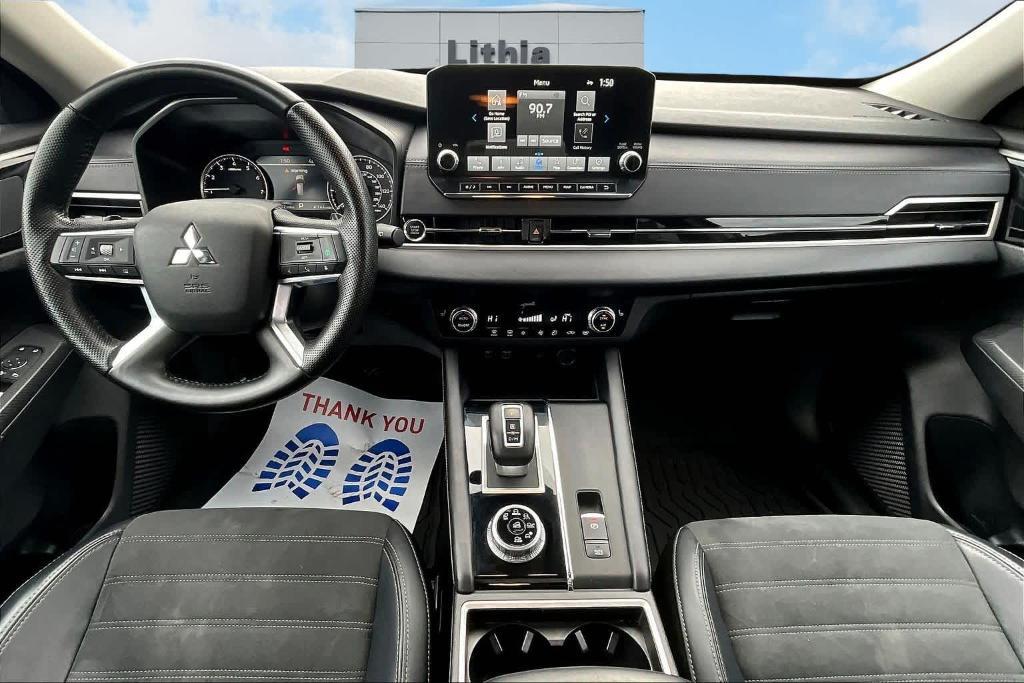 used 2024 Mitsubishi Outlander car, priced at $23,995