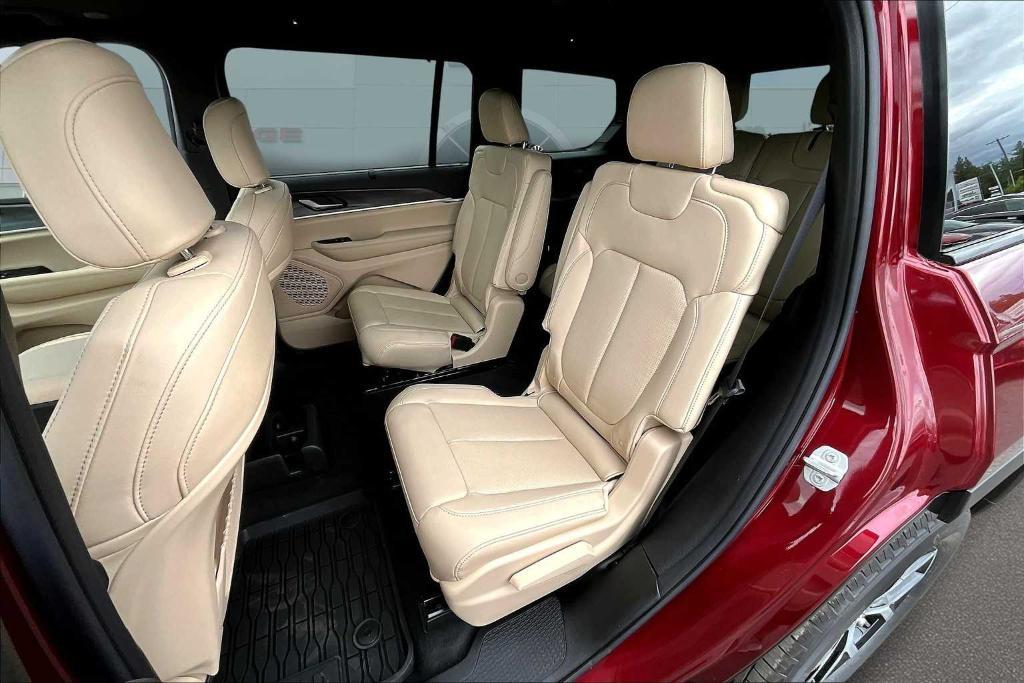 new 2025 Jeep Grand Cherokee L car, priced at $53,141