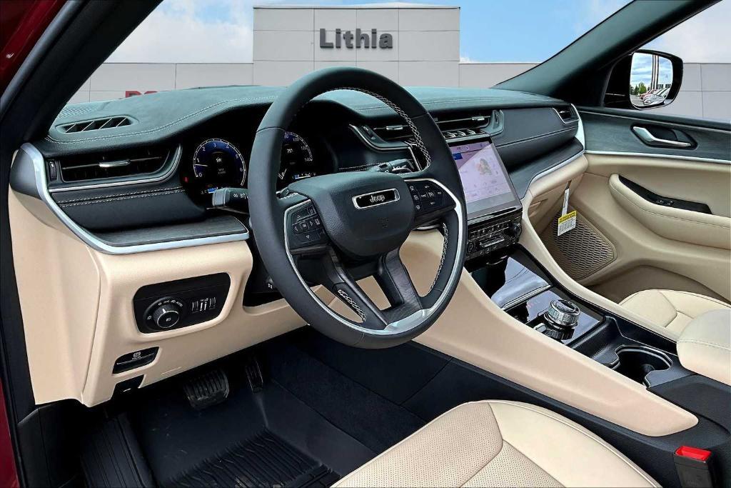 new 2025 Jeep Grand Cherokee L car, priced at $53,141