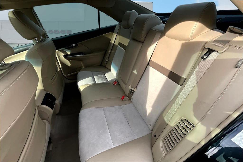 used 2013 Toyota Camry Hybrid car, priced at $14,900