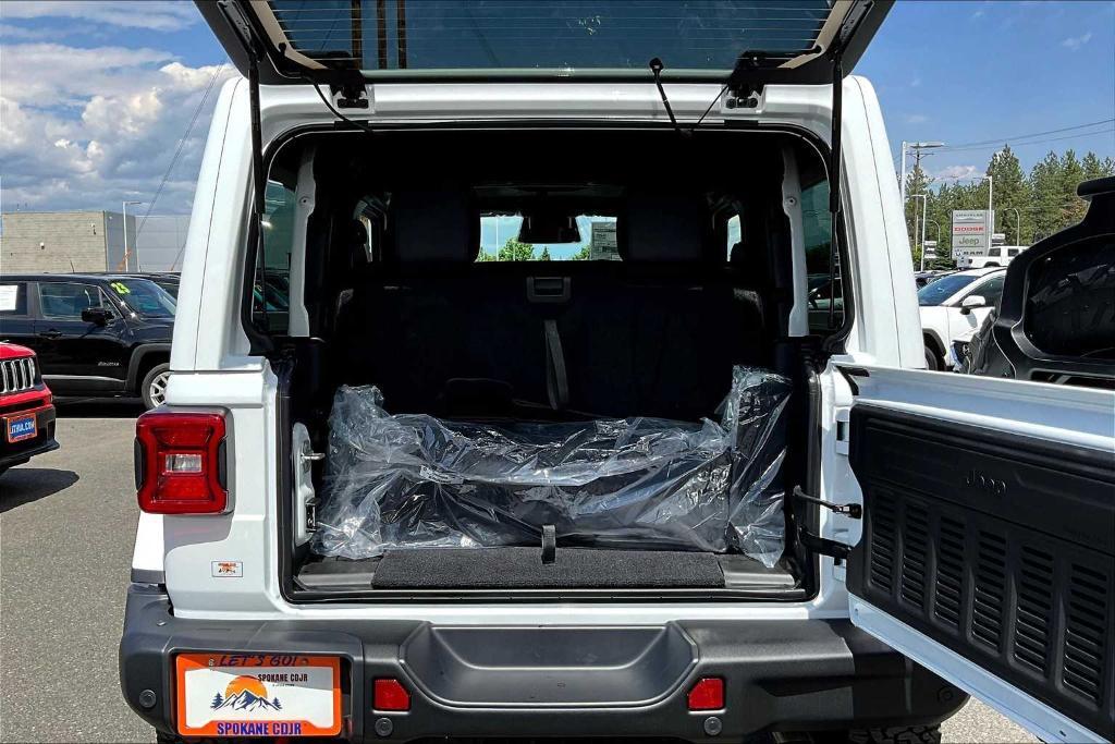 new 2025 Jeep Wrangler car, priced at $55,727