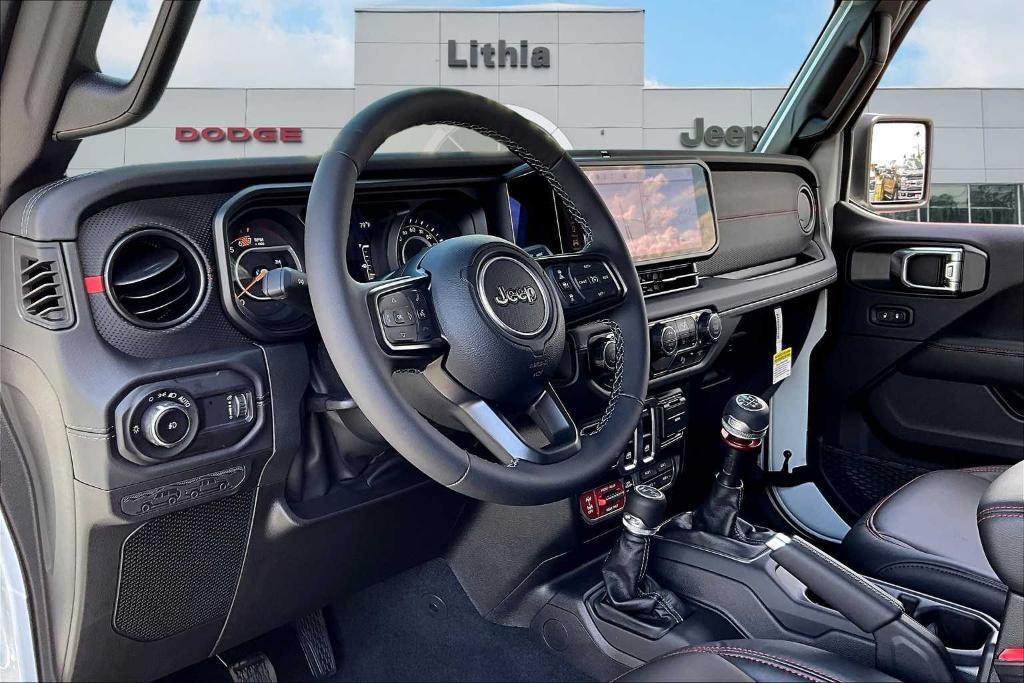 new 2025 Jeep Wrangler car, priced at $55,727