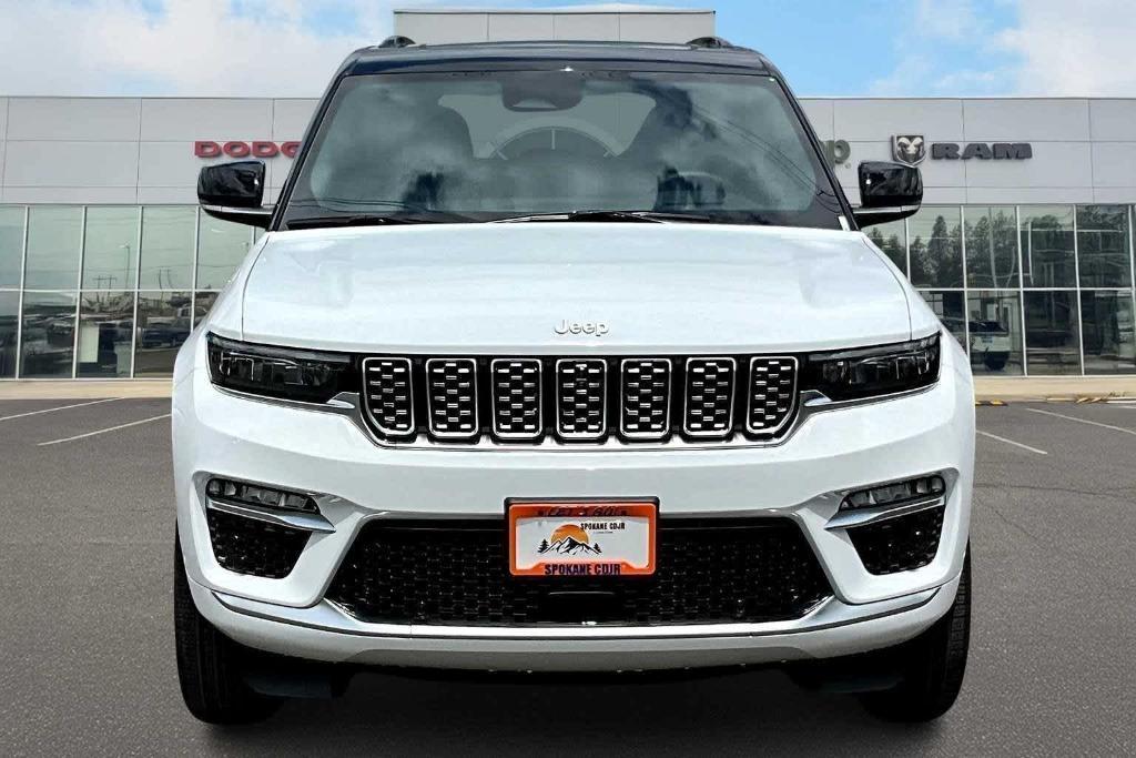 new 2025 Jeep Grand Cherokee car, priced at $63,750