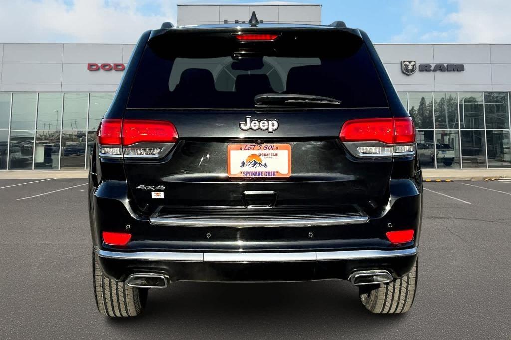 used 2016 Jeep Grand Cherokee car, priced at $19,900