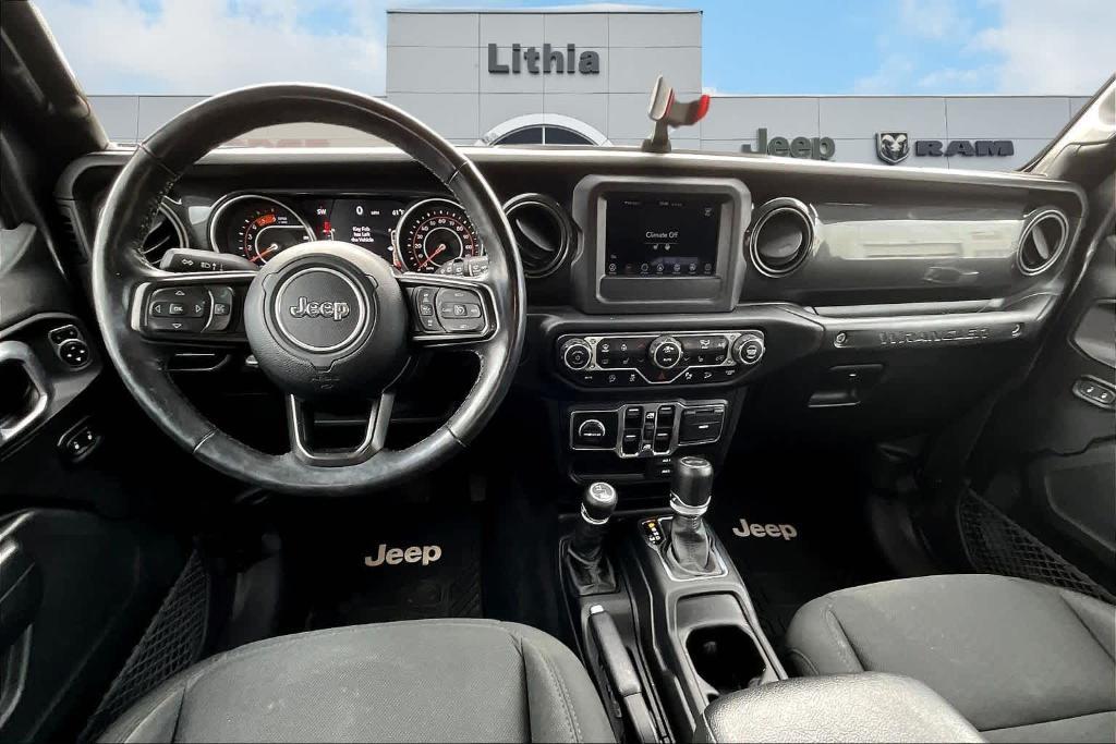used 2020 Jeep Wrangler Unlimited car, priced at $31,900
