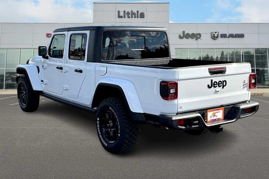 new 2025 Jeep Gladiator car, priced at $49,647