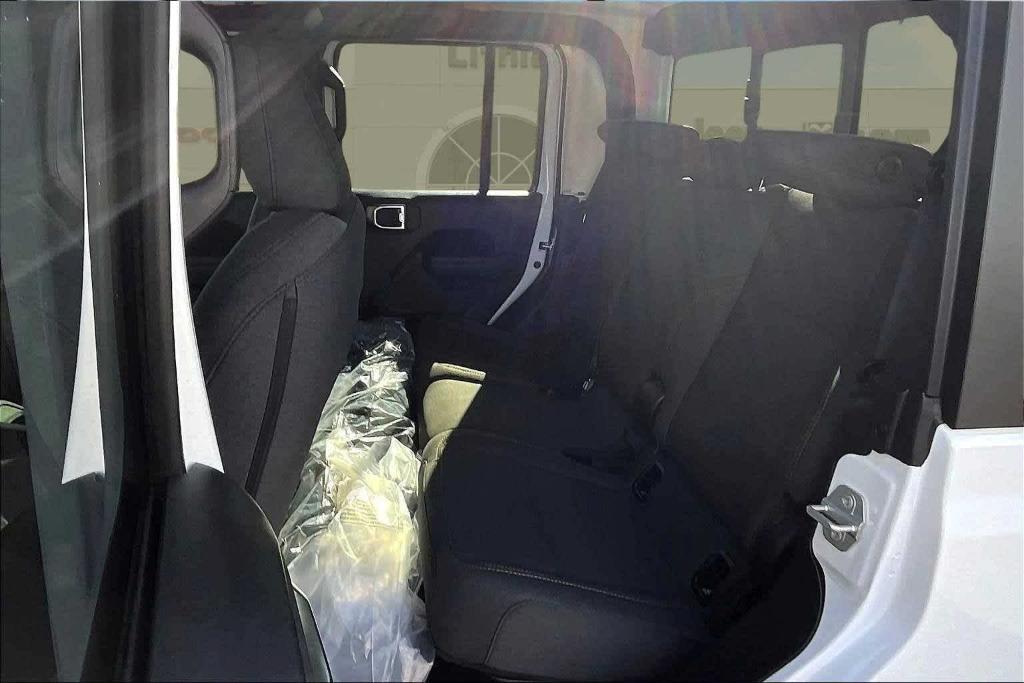 new 2025 Jeep Gladiator car, priced at $49,647