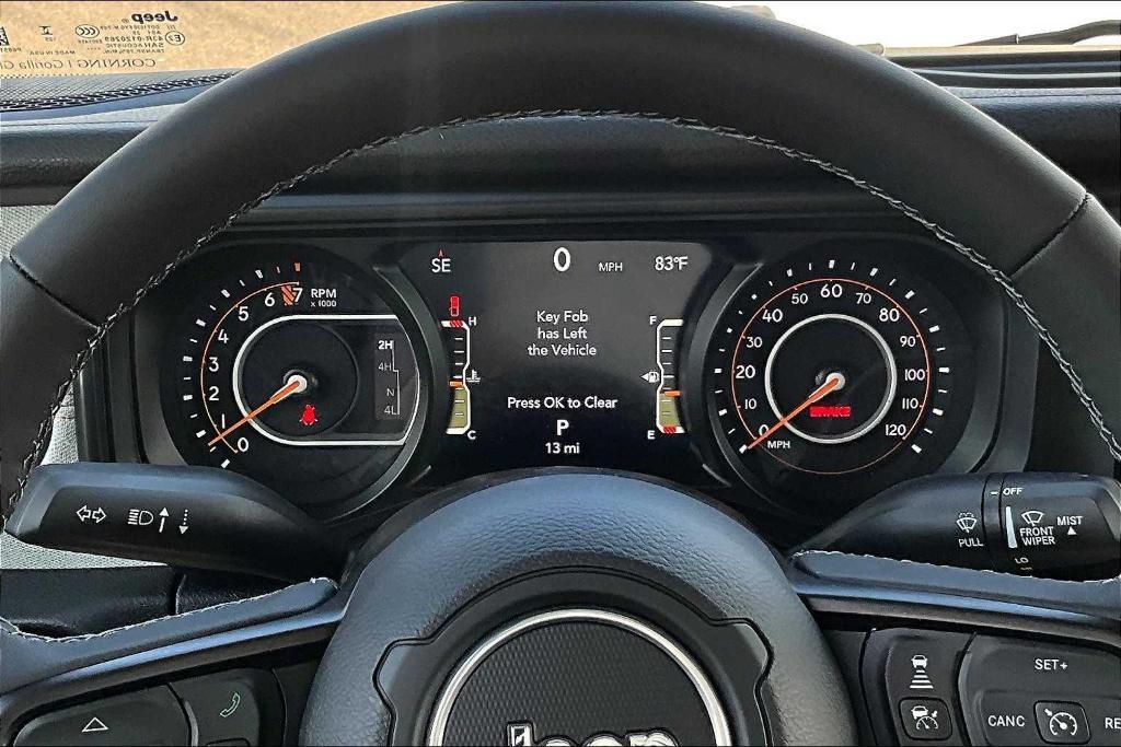 new 2025 Jeep Gladiator car, priced at $49,989
