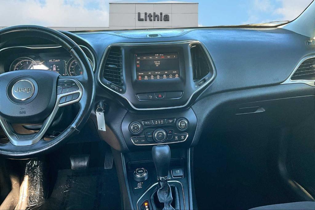 used 2020 Jeep Cherokee car, priced at $19,900