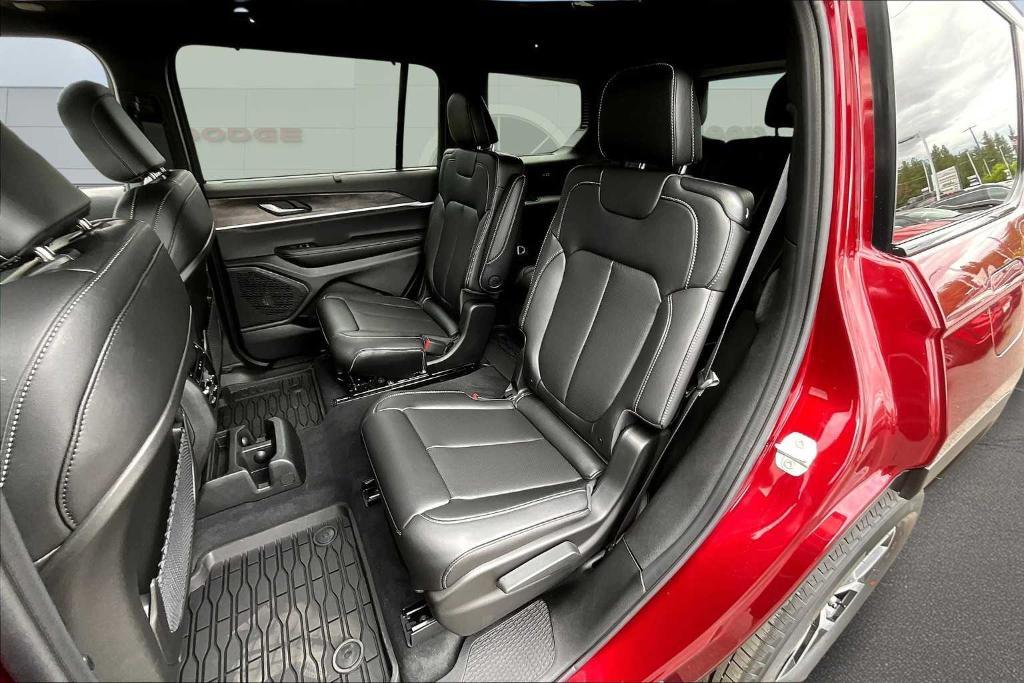 new 2025 Jeep Grand Cherokee L car, priced at $55,400