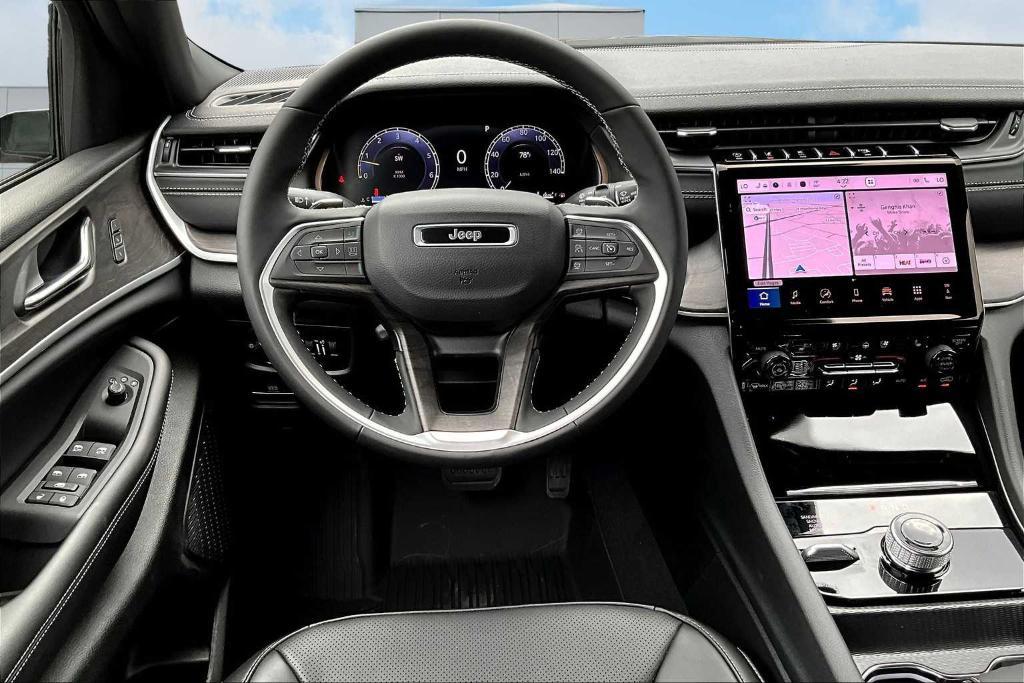 new 2025 Jeep Grand Cherokee L car, priced at $55,400
