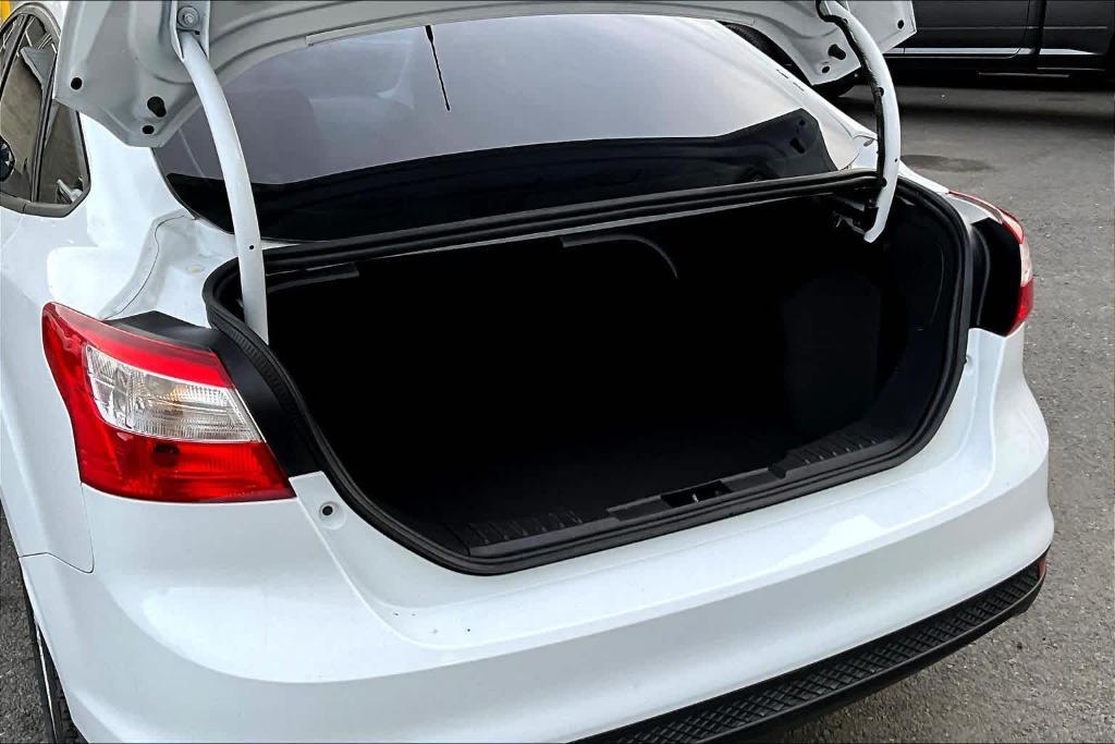 used 2014 Ford Focus car, priced at $9,999