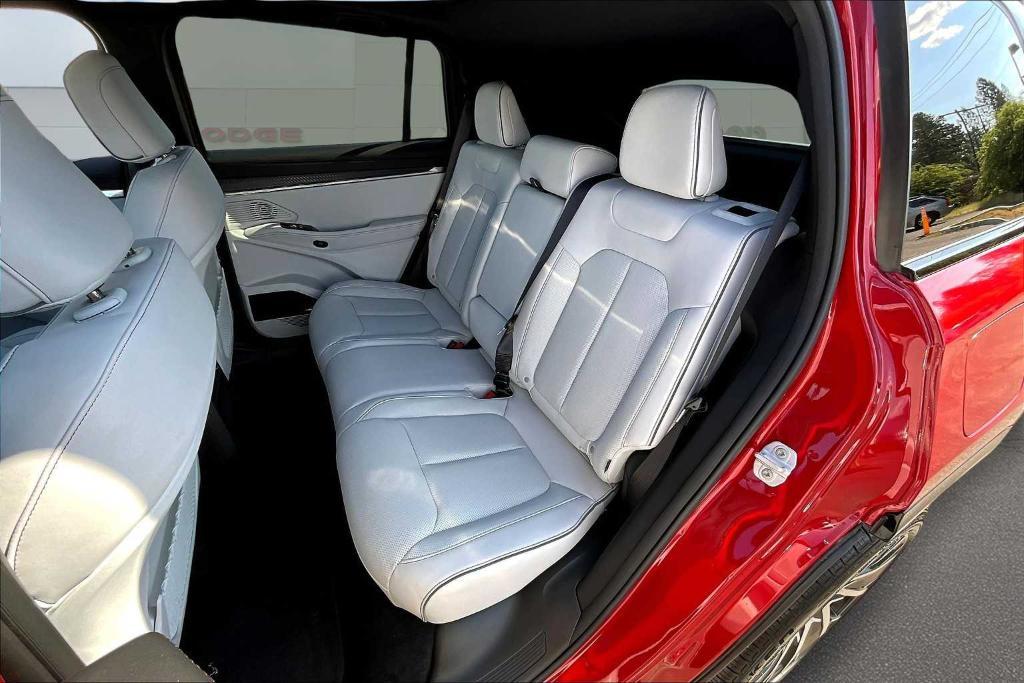 new 2025 Jeep Wagoneer S car, priced at $61,400