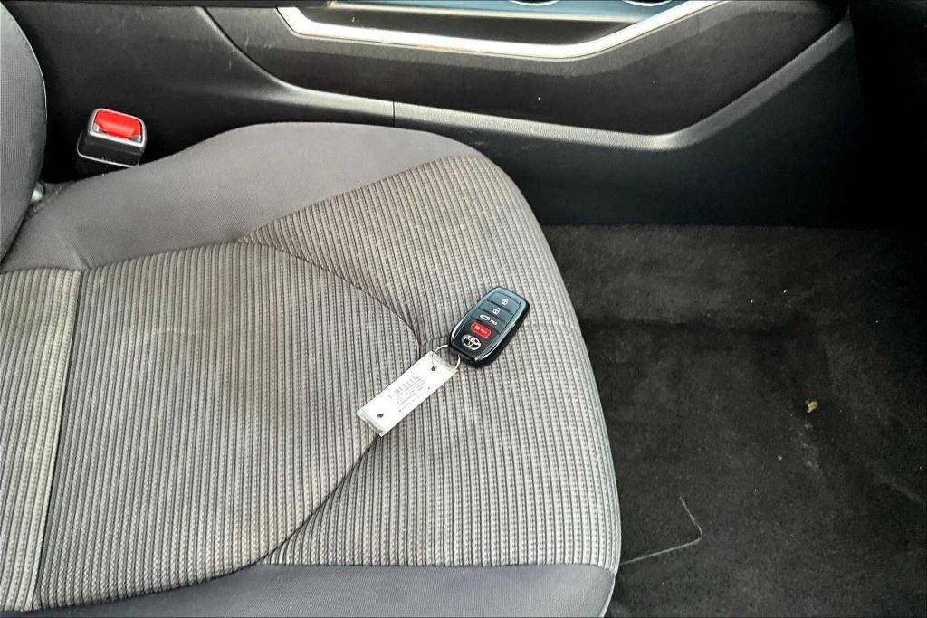 used 2024 Toyota Highlander car, priced at $41,500