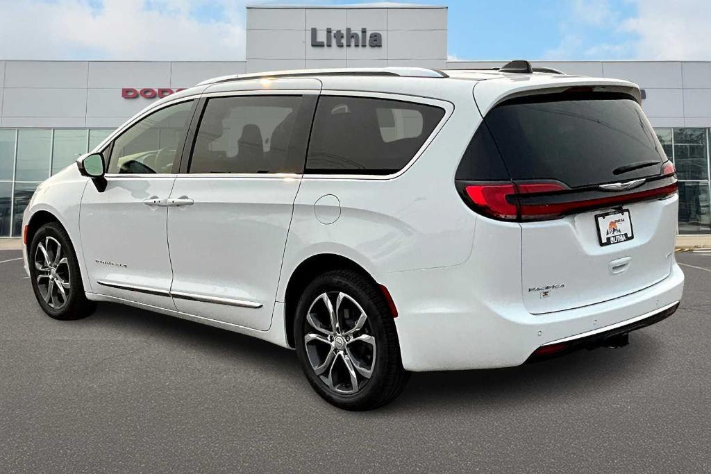 new 2026 Chrysler Pacifica car, priced at $58,022