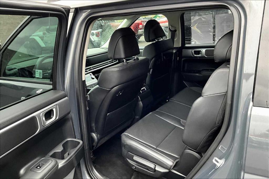 used 2025 Hyundai Santa Fe car, priced at $34,900